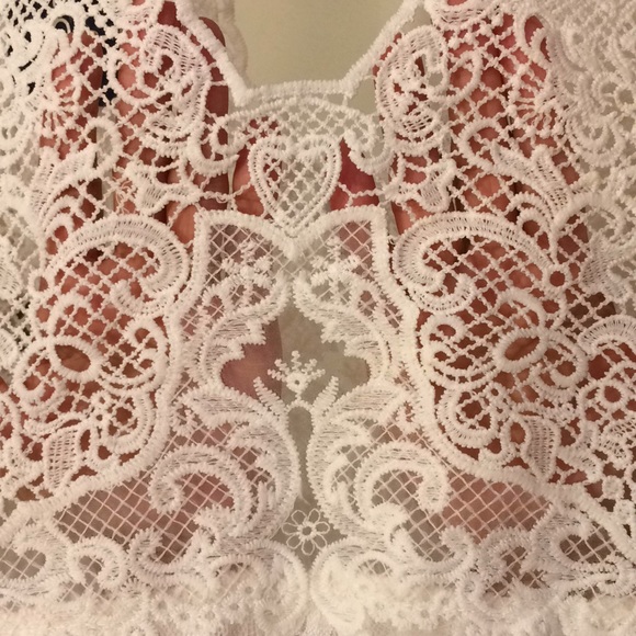 NWT Anna-Kaci All-Over Lace Dress - Picture 4 of 4